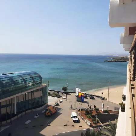 City&sea Apartment *